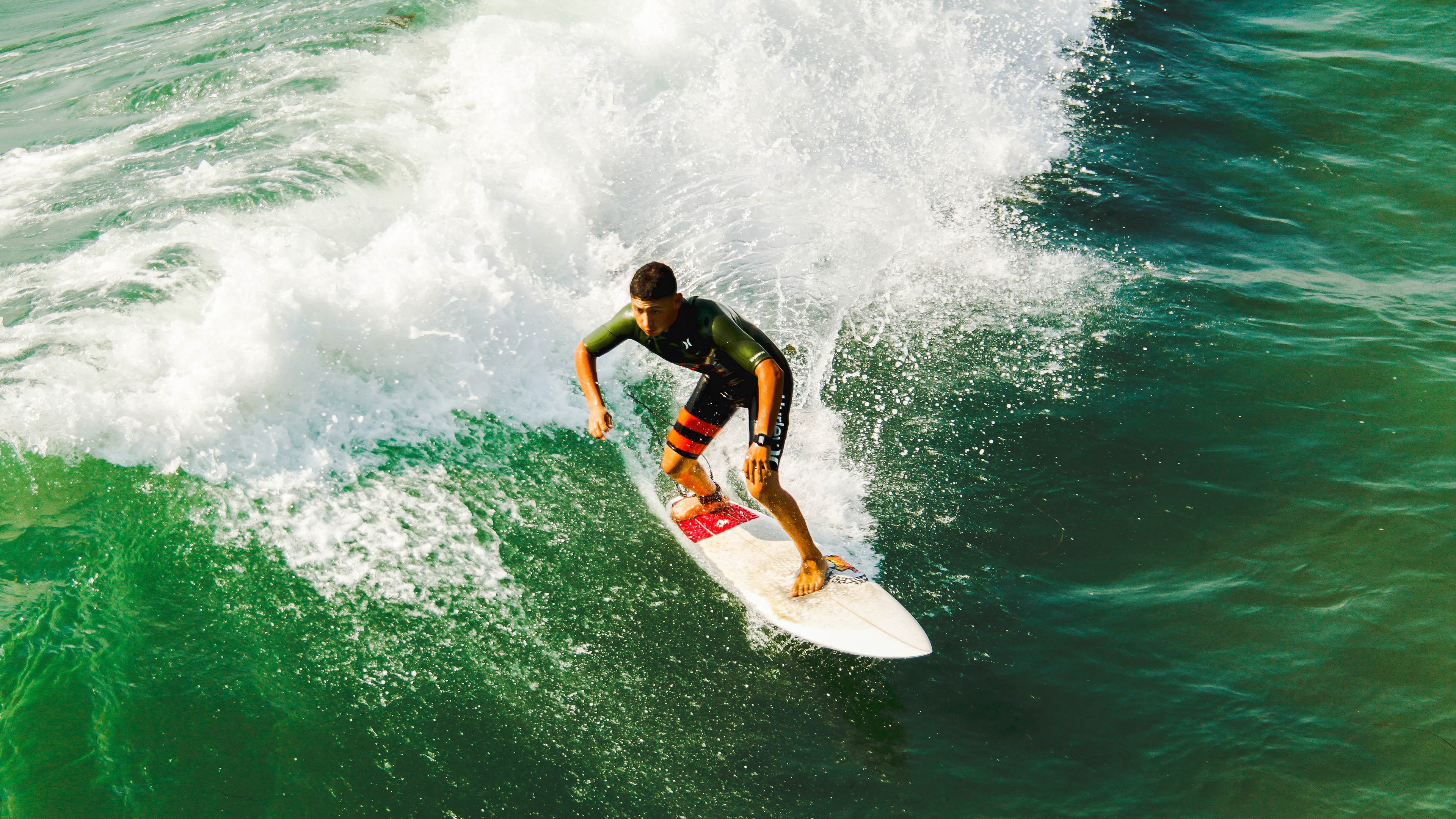 开云-一人改写剧本！加维绝命突刺撕碎铁桶阵，比利时用最蓝武士的方式完成火力压制